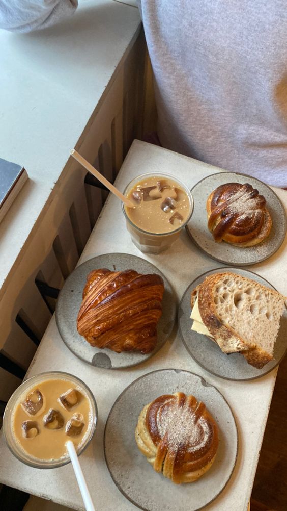 London, December 15, Brunch