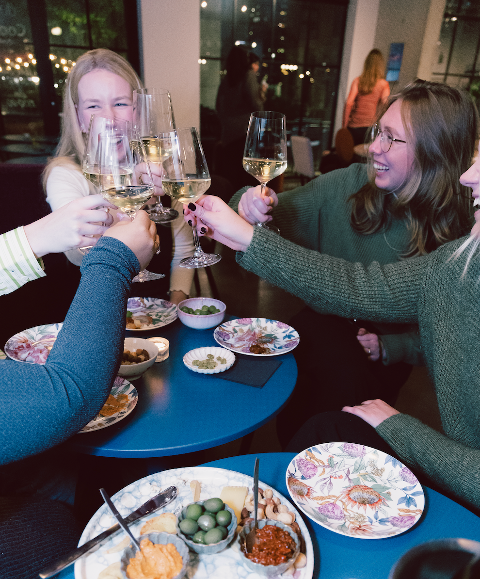 Hamburg | A Drink | Saturday November 8 - Altstadt