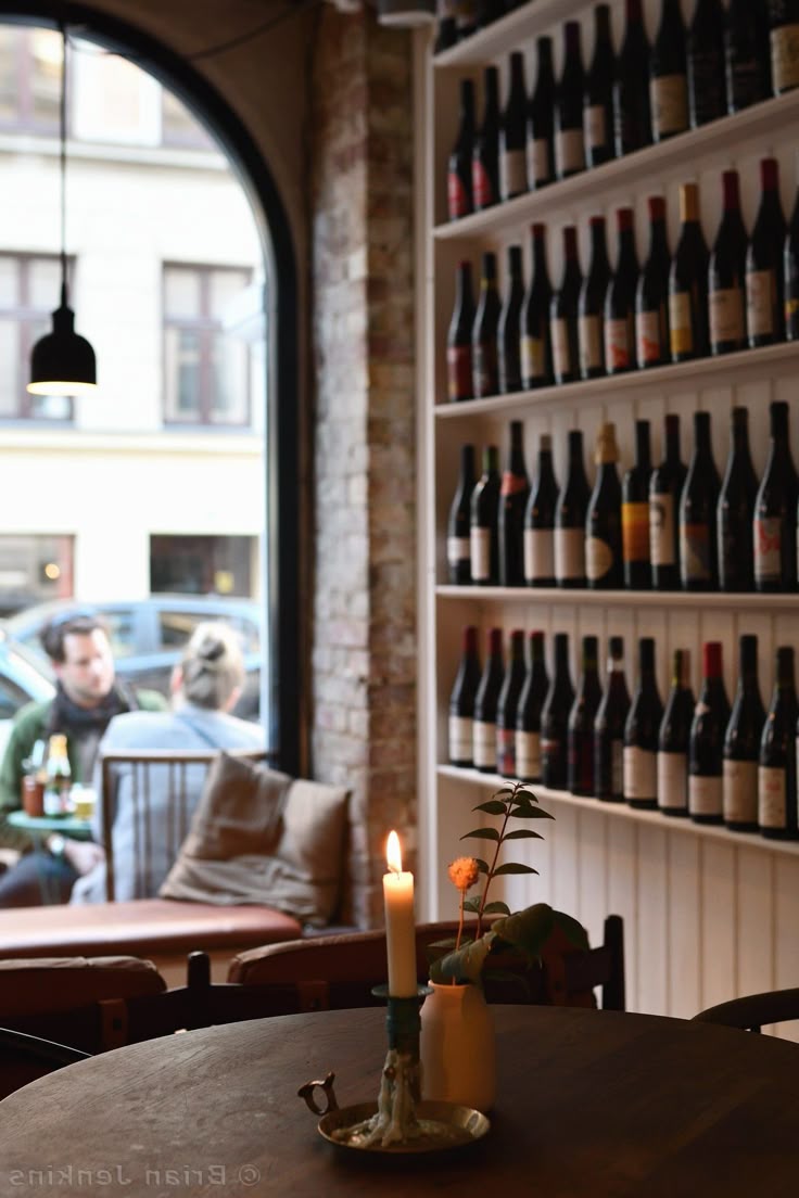 The Best Wine Bars for meet ups