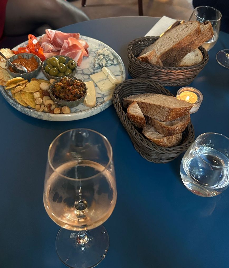 Frankfurt, November 9, Wine & Snacks, nr.2