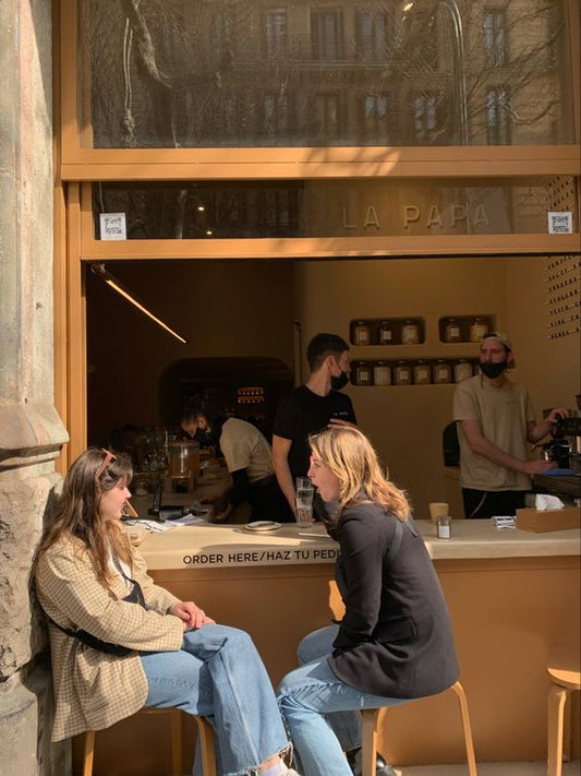 Making New Friends in Barcelona: 6 Easy Ways to Connect and Build Relationships