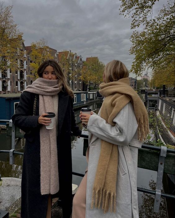 6 Easy Way to Meet With New People in Amsterdam