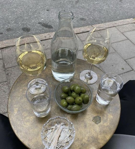 Den Haag, September 28, Wine & Snacks
